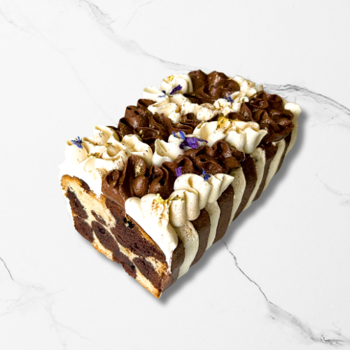 Marmercake met chocoladecrème en vanillecrème